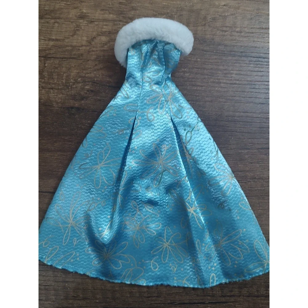 BARBIE DRESS BLUE FULL LENGTH STRAPLESS GOWN WHITE FUR Trim A5